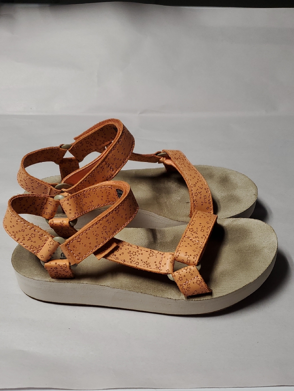 Teva Midform Universal Star Sandal Size 7 in Coral Outdoors Hike Celestial - Picture 3 of 16
